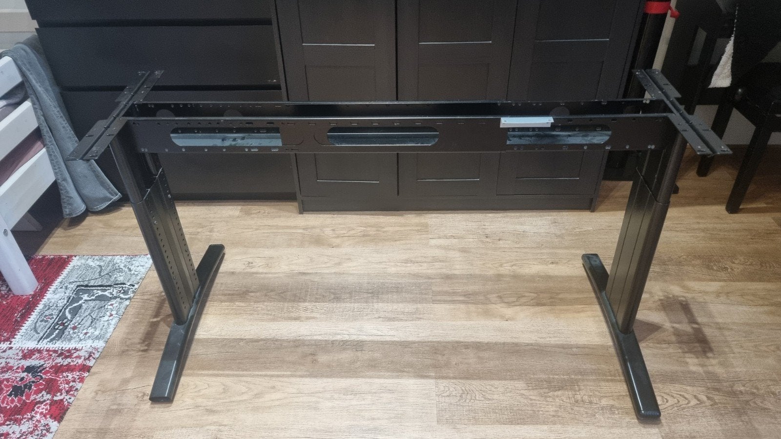 Zwart metalen in hoogte verstelbaar tafelframe, Huis en Inrichting, Ophalen, Tafelpoot, Gebruikt, 100 tot 150 cm