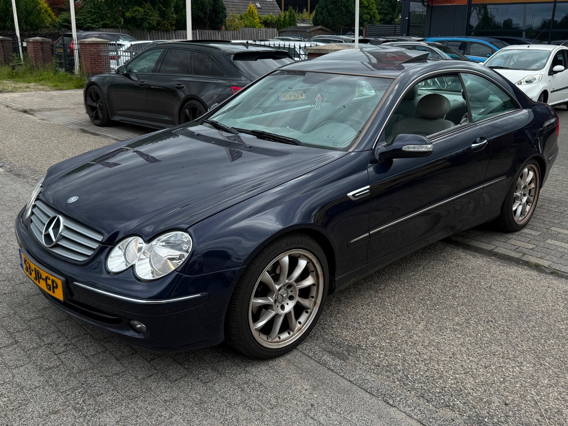 Mercedes-Benz CLK-klasse Coupé 240 Elegance LEDER/DAKJE/LMV, Auto's, Mercedes-Benz, Automaat, Achterwielaandrijving, Beige, 2597 cc
