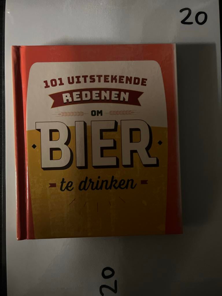 101 Uitstekende Redenen om Bier te Drinken Boek, Ophalen of Verzenden, Zo goed als nieuw