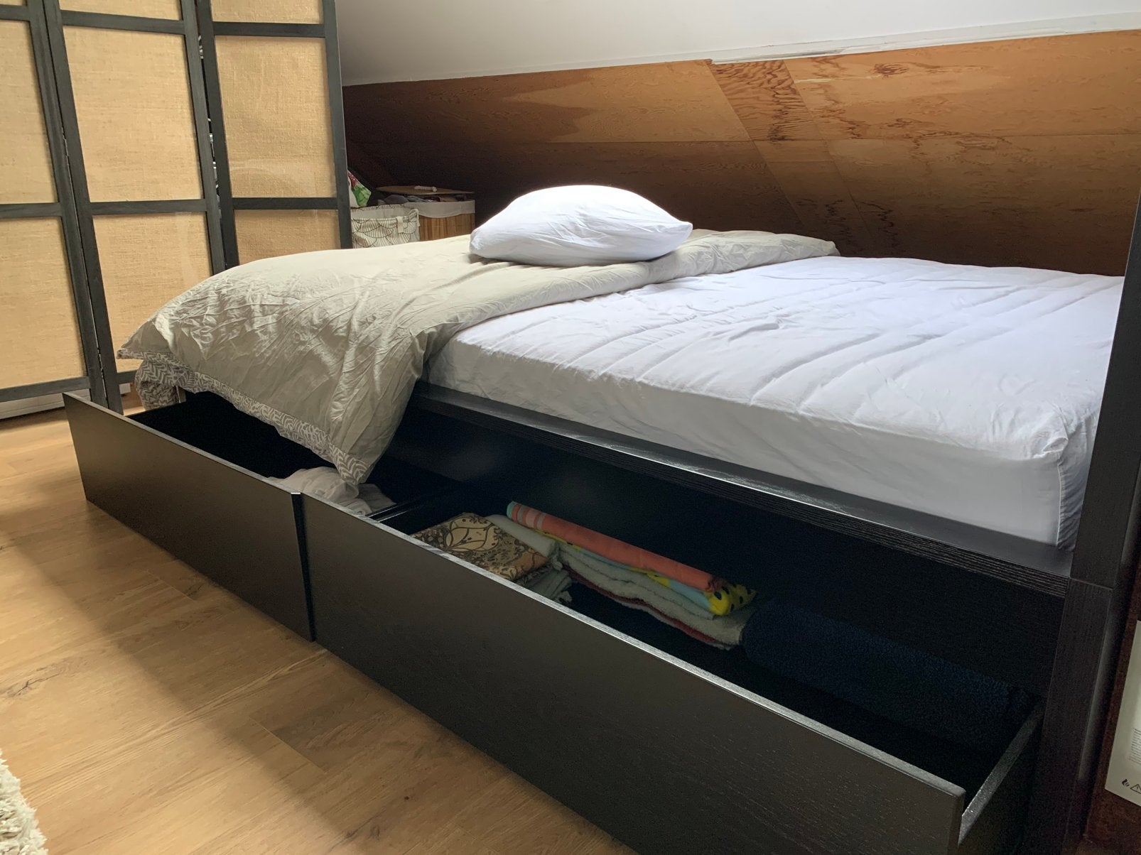 IKEA MALM bed zwart 160x200 cm met 4 lades, Zwart, Tweepersoons, Ophalen of Verzenden, Zo goed als nieuw