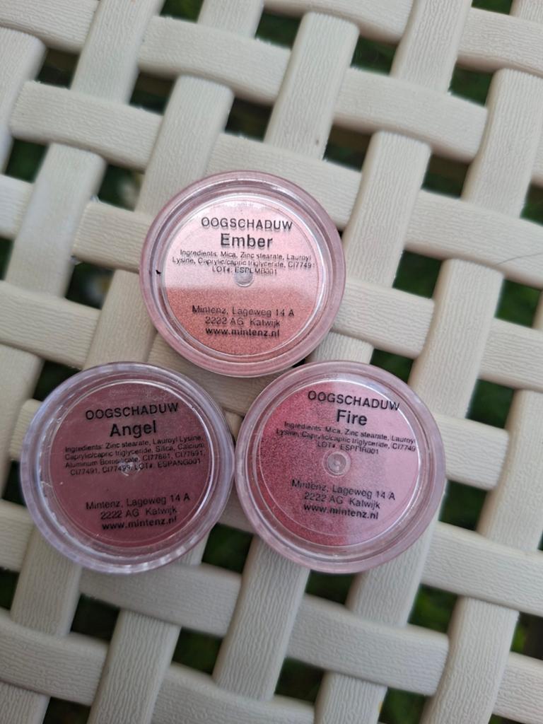 Mintenz oogschaduw testers, Nieuw, Ophalen of Verzenden, Make-up, Overige kleuren