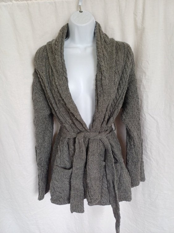 Gaaf grijs gebreid vest, 100% merino wol S merk Carraig Donn, ., Ophalen of Verzenden, Zo goed als nieuw, .