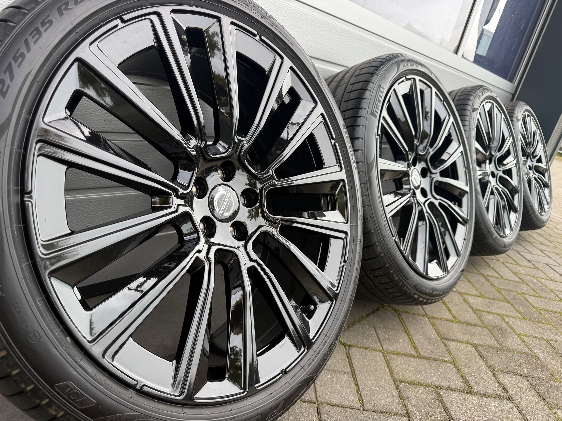 22 Volvo XC90 XC60 T8 T5 T6 Inscription R-line velgen banden, -, 275 mm, -, Banden en Velgen