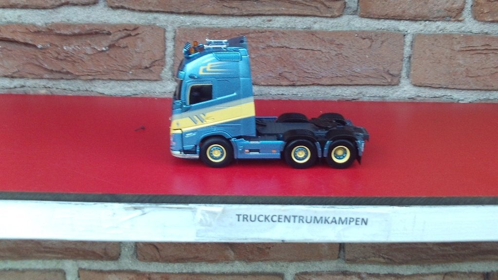 WSI  Volvo  FH  Aero  Globetrotter  XL  van  S. N. De  Witte, Hobby en Vrije tijd, Ophalen of Verzenden, Nieuw, Bus of Vrachtwagen