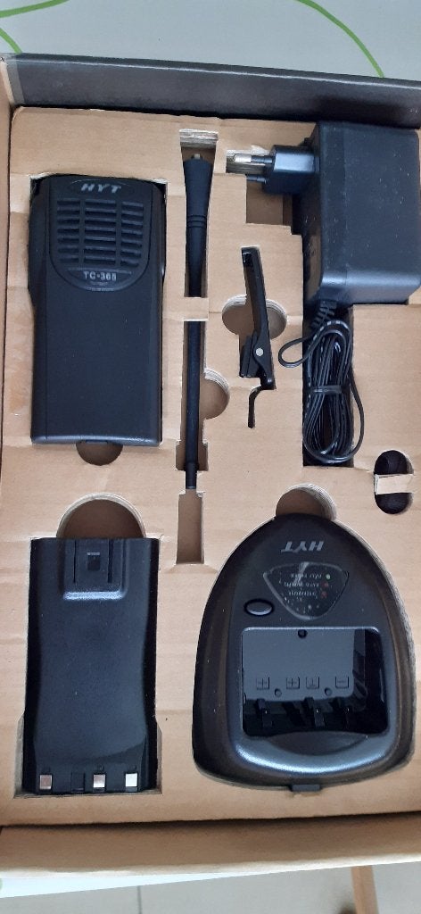 Nieuwe Hytera Portofoon HYT TC-365, Ophalen, Nieuw, Portofoon of Walkie-talkie, Met broekklem