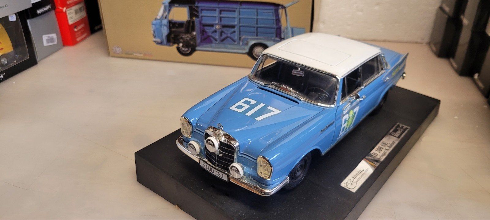 Revell Mercedes 300 SE Rally, Ophalen of Verzenden, Zo goed als nieuw, Auto, Revell