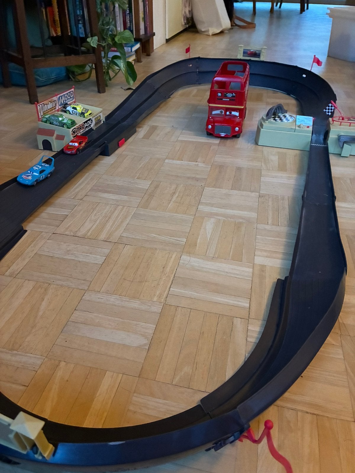 Elektrische racebaan van Disney Cars, Zelf te bouwen, Elektrisch, Ophalen, Overige merken
