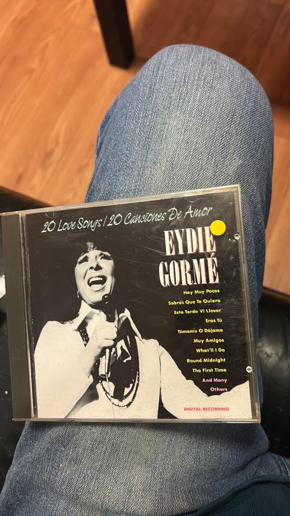 Eydie Gormé - 20 Love Songs / 20 Canciones De Amor CD, Ophalen of Verzenden, Zo goed als nieuw