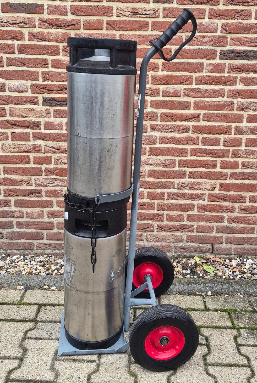Steekwagen voor gasflessen - Manutan Expert, Ophalen