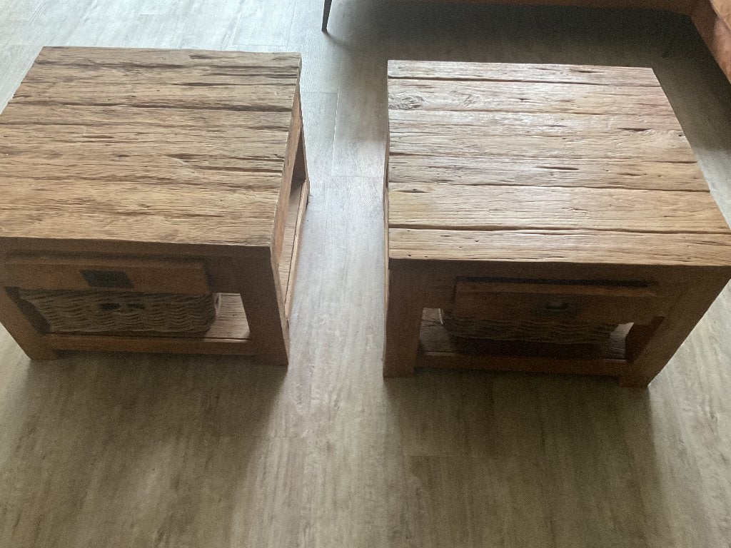 Mooie bijzet/salontafels, Minder dan 55 cm, Vierkant, Zo goed als nieuw, Hout
