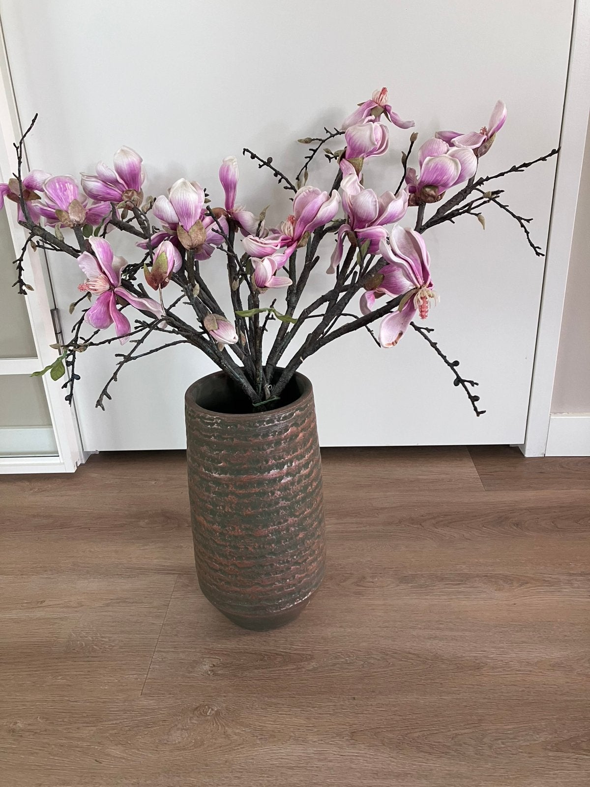 Vaas met magnolia takken, Ophalen, Gebruikt, Kunstbloem