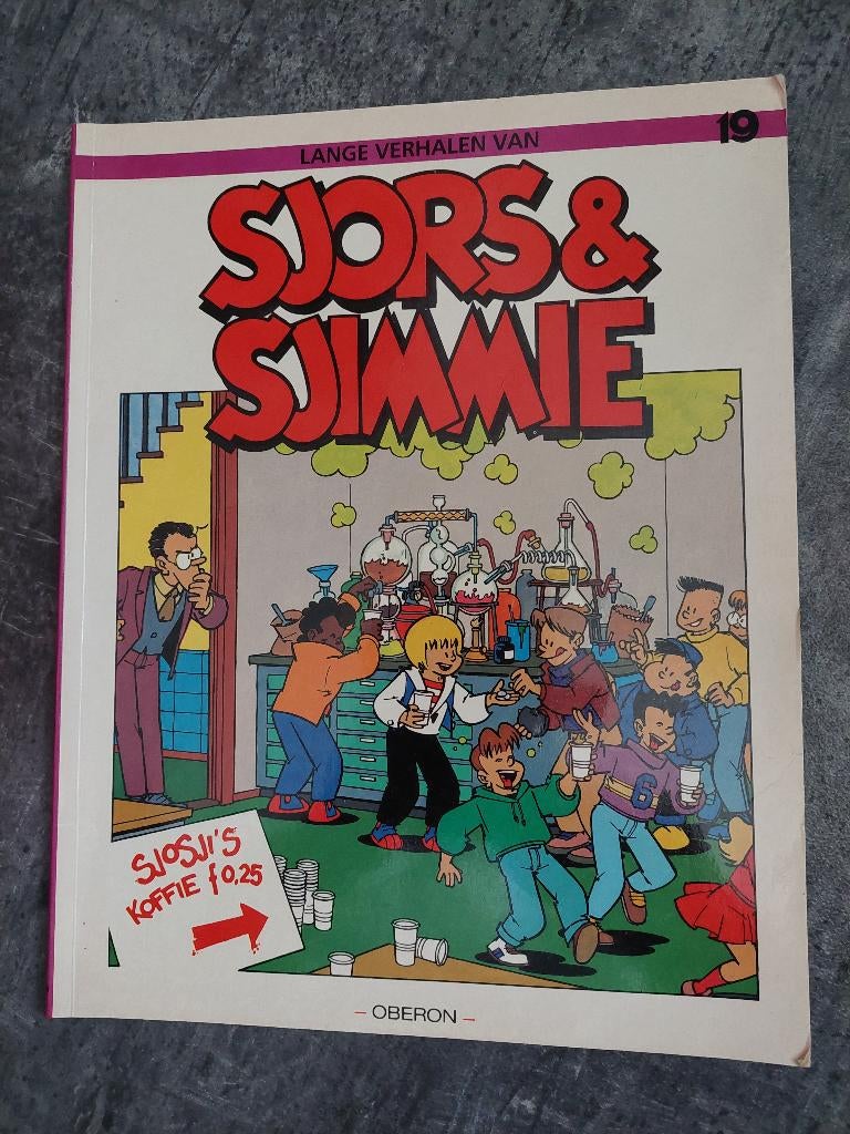 Lange verhalen van Sjors en Sjimmie, Oberon, Eén stripboek, Ophalen of Verzenden, Zo goed als nieuw