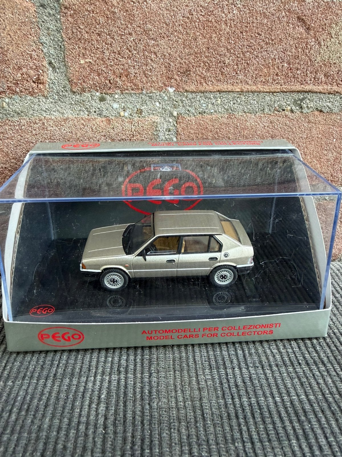 1:43 Pego Alfa Romeo 33 (2) …….. 19,50, Ophalen of Verzenden, Nieuw, Auto, Overige merken