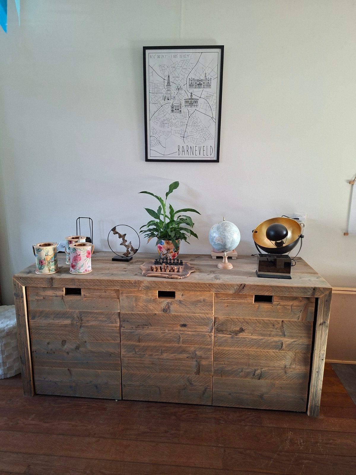 Mooi steigerhout dressoir en achterwand voor de tv, Huis en Inrichting, Ophalen, Zo goed als nieuw