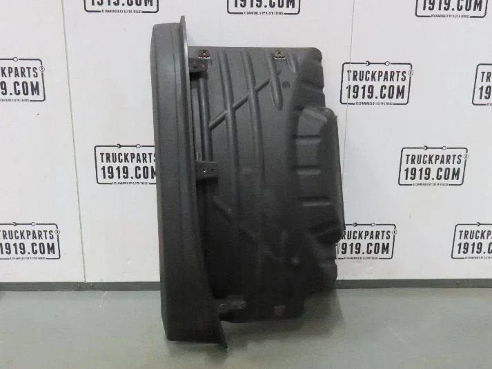 Scania B2621532 Spatbord voor Re. boven, Ophalen, Gebruikt, Scania, Carrosserie en Plaatwerk