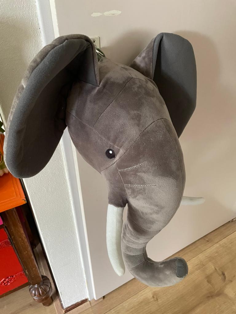 Olifant dierenhoofd pluche dierenkop, Ophalen of Verzenden, Zo goed als nieuw, Wanddecoratie