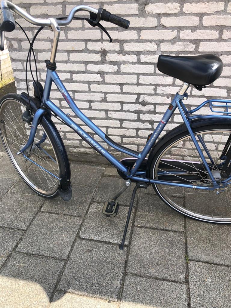 Batavus dames fiets 28 inch, Fietsen en Brommers, Fietsen | Vouwfietsen, Ophalen, Zo goed als nieuw, 20 inch of meer, Batavus