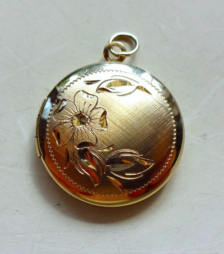 Jaren '70 Engels goud doublé / verguld medaillon: bloem, Ophalen of Verzenden, Koper, Hanger, Verguld