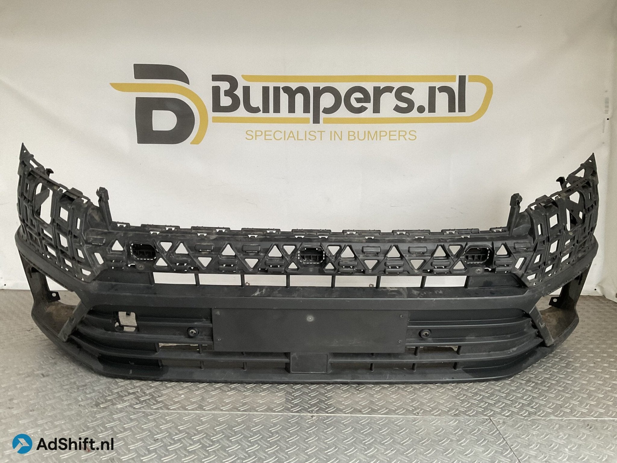 Bumper Volkswagen Crafter 7C0 17-22 7C0807221 Voorbumper C5-, Bumper