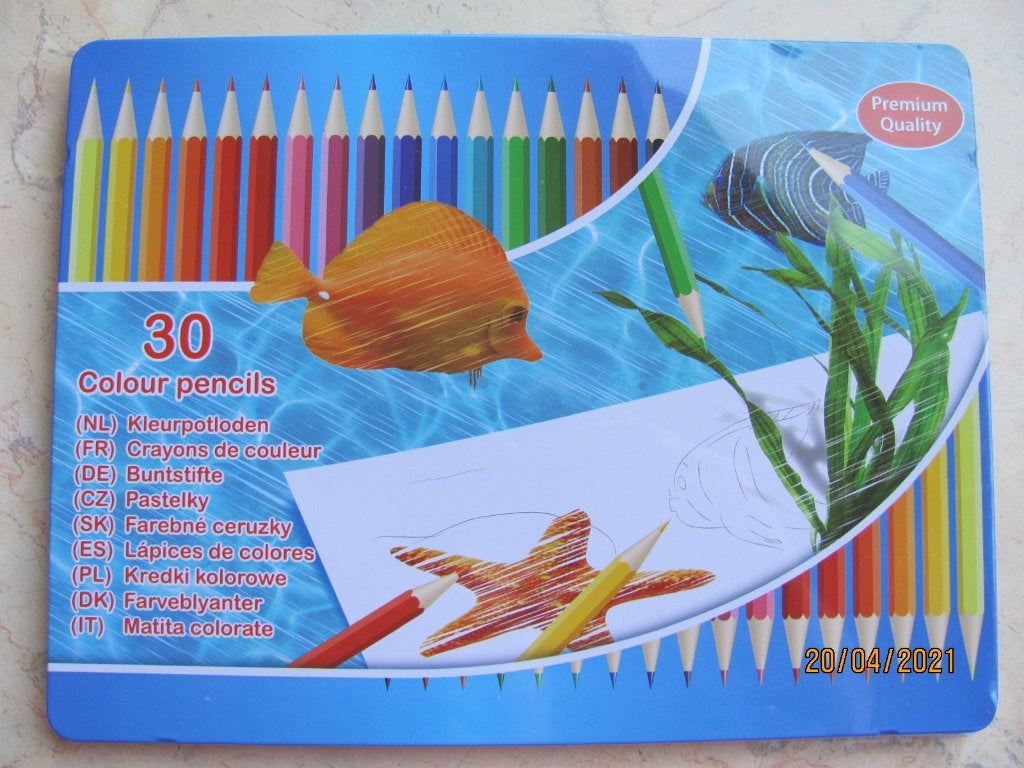 NIEUW 30 KLEURPOTLODEN metalen DOOS Demo Creations colour, Ophalen of Verzenden, Nieuw, Potlood of Stift