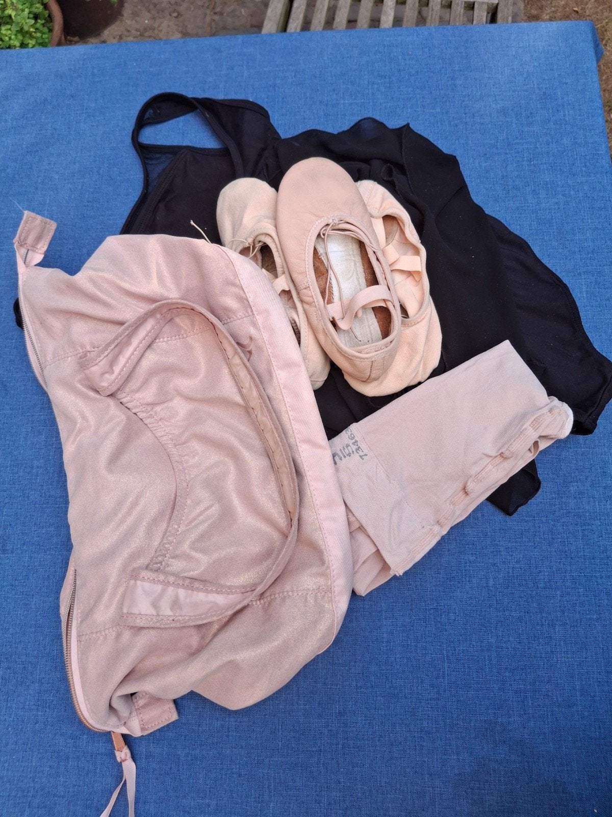 Balletkleding set: tas, pakje, schoenen en panty. 10-12 jaar, Ophalen of Verzenden, Gebruikt, Kleding