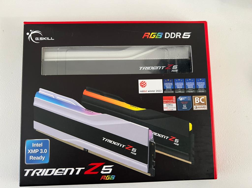 G.Skill Trident Z5 RGB DDR5 RAM - 32GB (2x16GB) - 7600MHz, 32 GB, Ophalen of Verzenden, Zo goed als nieuw, Desktop