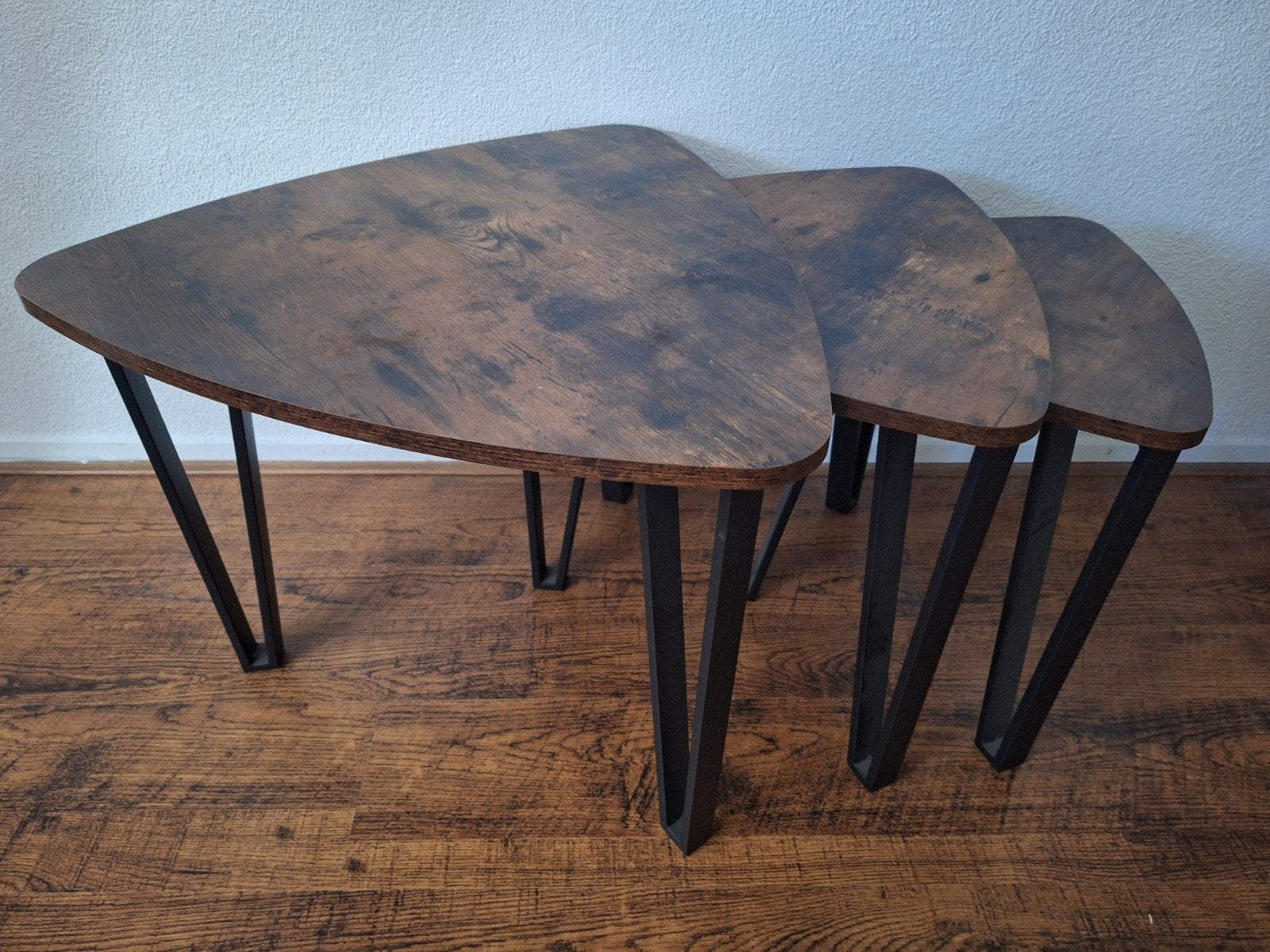 Bijzettafeltjes

3 stuks, Huis en Inrichting, Ophalen, Rond, Minder dan 55 cm, 45 tot 60 cm