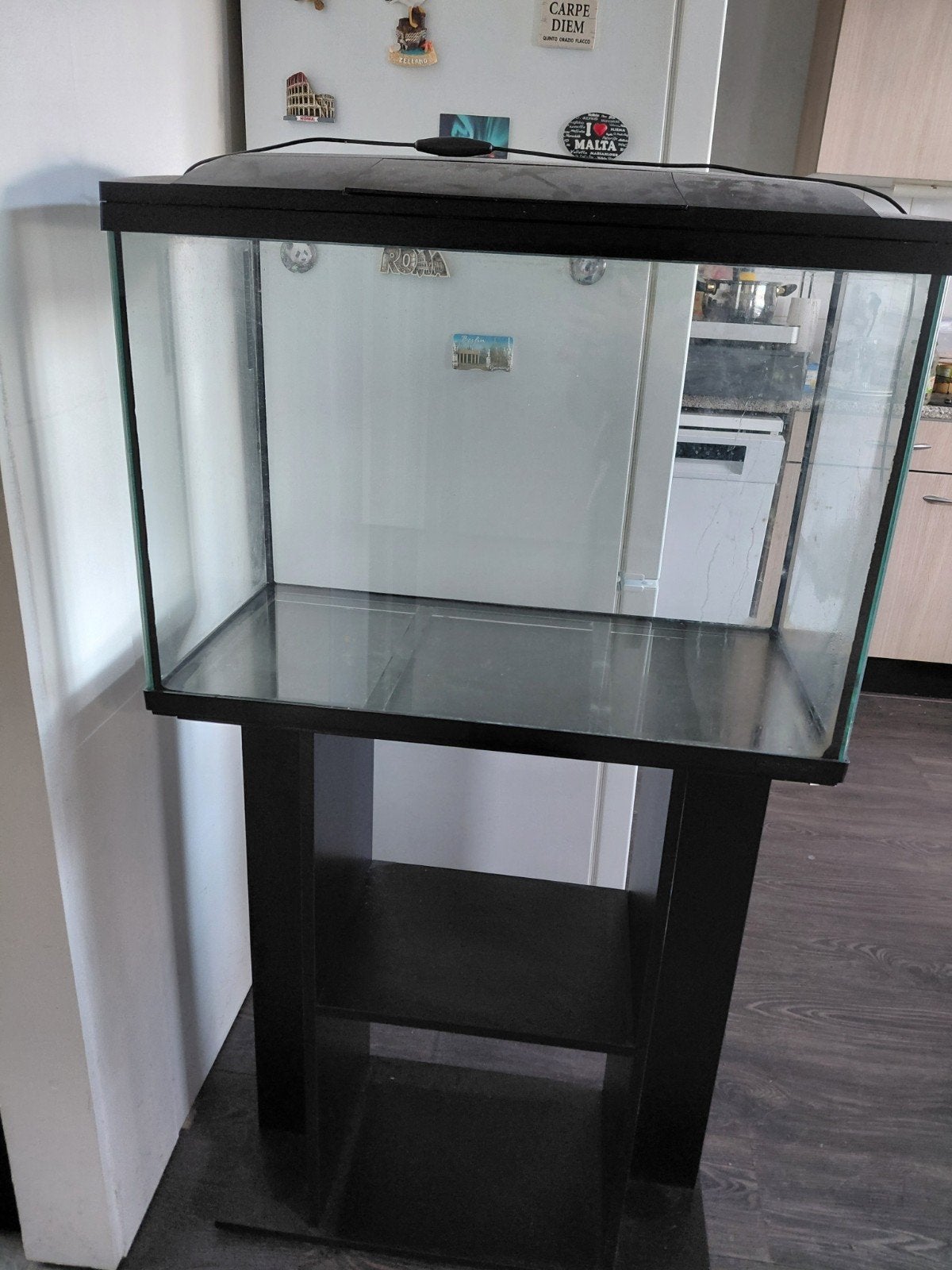Mooi SuperFish aquarium met kast – compleet met toebehoren, Ophalen, Zo goed als nieuw, Leeg aquarium