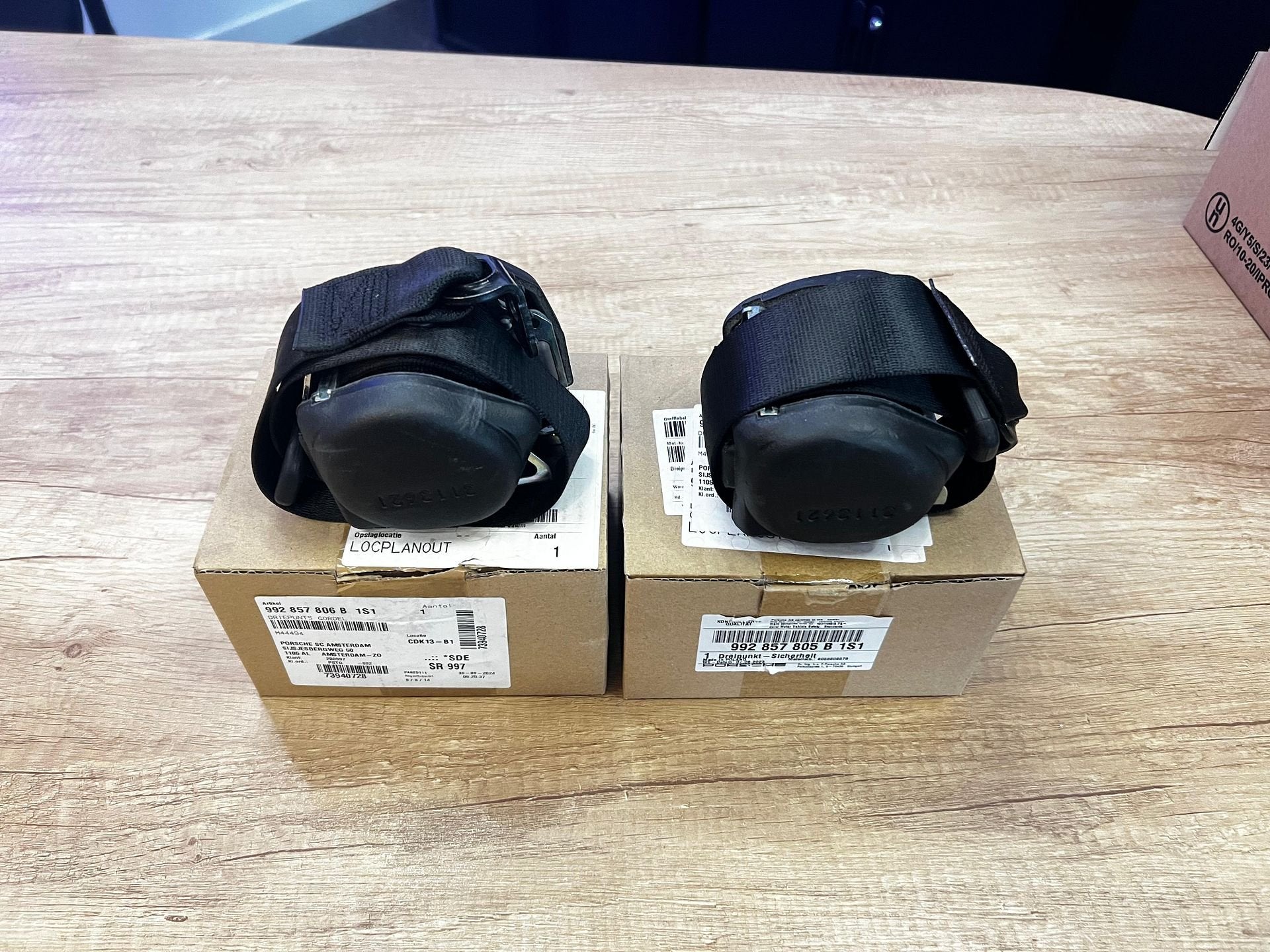 Porsche 992 Cabrio gordelset zwart, Ophalen, Gebruikt, -, -