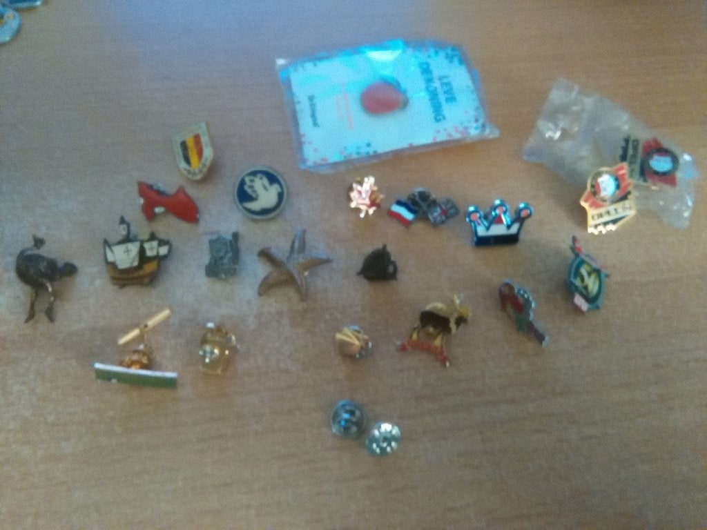 speldjes pins, Verzamelen, Ophalen, Gebruikt, Overige onderwerpen, Speldje of Pin