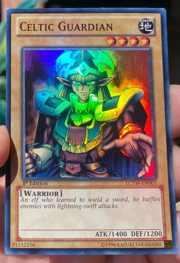Yu-Gi-Oh! Celtic Guardian LCYW 1st Edition !, Hobby en Vrije tijd, Verzamelkaartspellen | Yu-gi-Oh!, Ophalen of Verzenden, Gebruikt