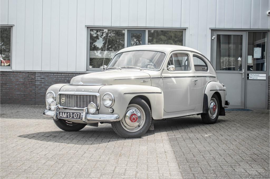 Volvo P 54403 A | Kattenrug | extreem net exemplaar, Auto's, Oldtimers, Overige carrosserieën, Beige, Bedrijf, Handgeschakeld