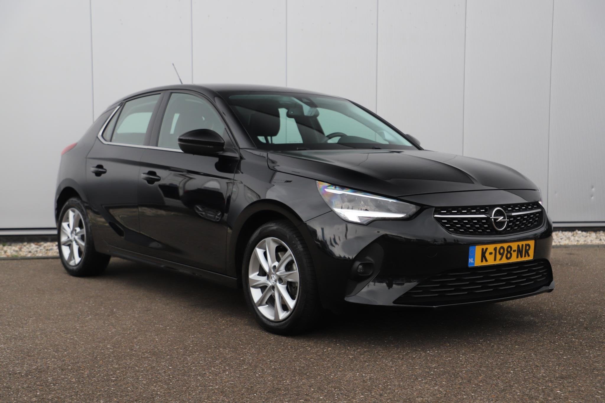 Opel Corsa 1.2 Elegance 102PK Half Leder LMV LED Virtual Coc, Auto's, Stof, Gebruikt, Euro 6, Met garantie (alle)
