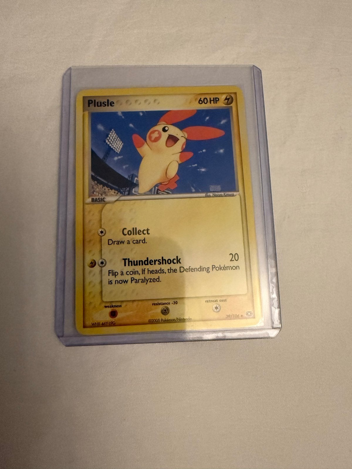 Near mint Plusle Pokémon kaart (39/106) - Ex Emerald, Ophalen of Verzenden, Zo goed als nieuw, Losse kaart
