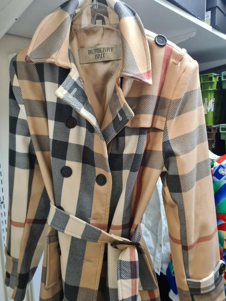 Burberry Brit Geruite Trenchcoat - Zo goed als nieuw, Maat 38/40 (M), Beige, Ophalen of Verzenden, Zo goed als nieuw
