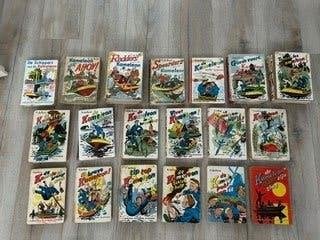 28 Kameleon boeken, oude zonnebloem serie, mindere staat, Boeken, Ophalen of Verzenden, Gelezen, Hotze de Roos, Fictie