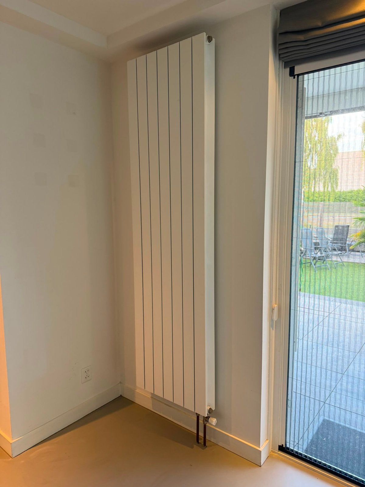 Wand design radiotor wit, Huizen en Kamers, Kamers te huur