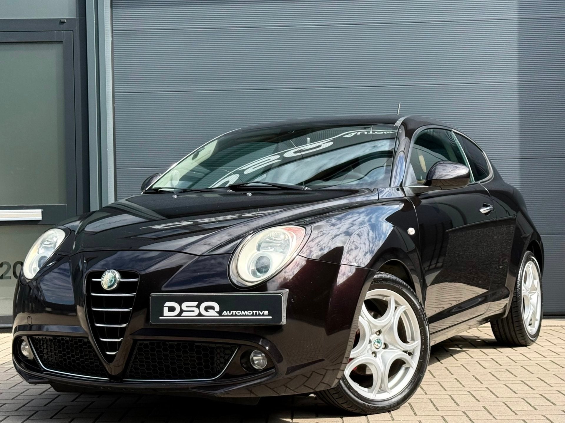 Alfa Romeo MiTo 1.4 T Distinctive | Leder|Clima|, Auto's, Voorwielaandrijving, Euro 5, 135 pk, Beige