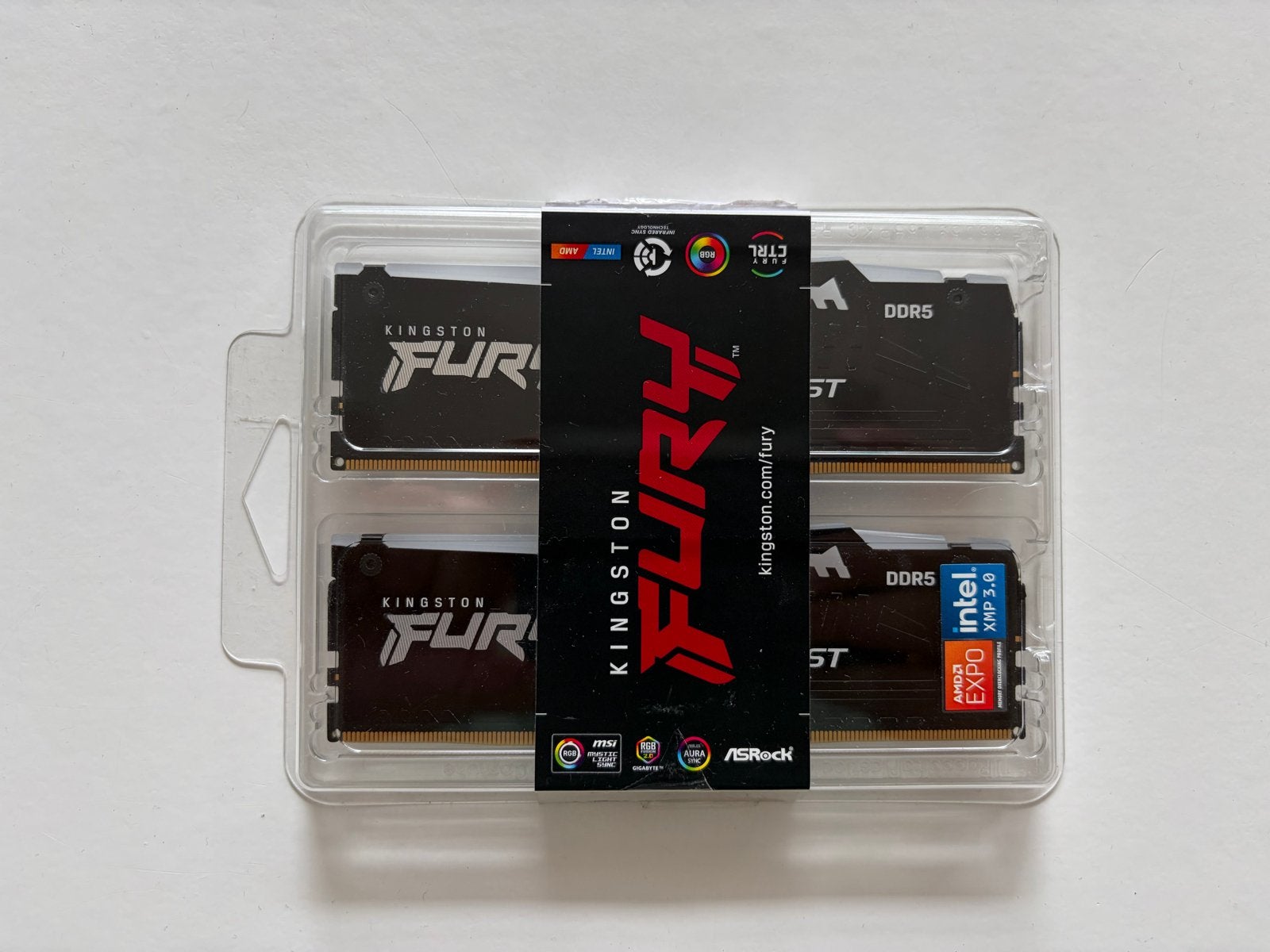 Kingston FURY RGB DDR5 RAM 32GB (2x16GB) 6000MHz, 32 GB, Ophalen of Verzenden, Desktop, DDR5