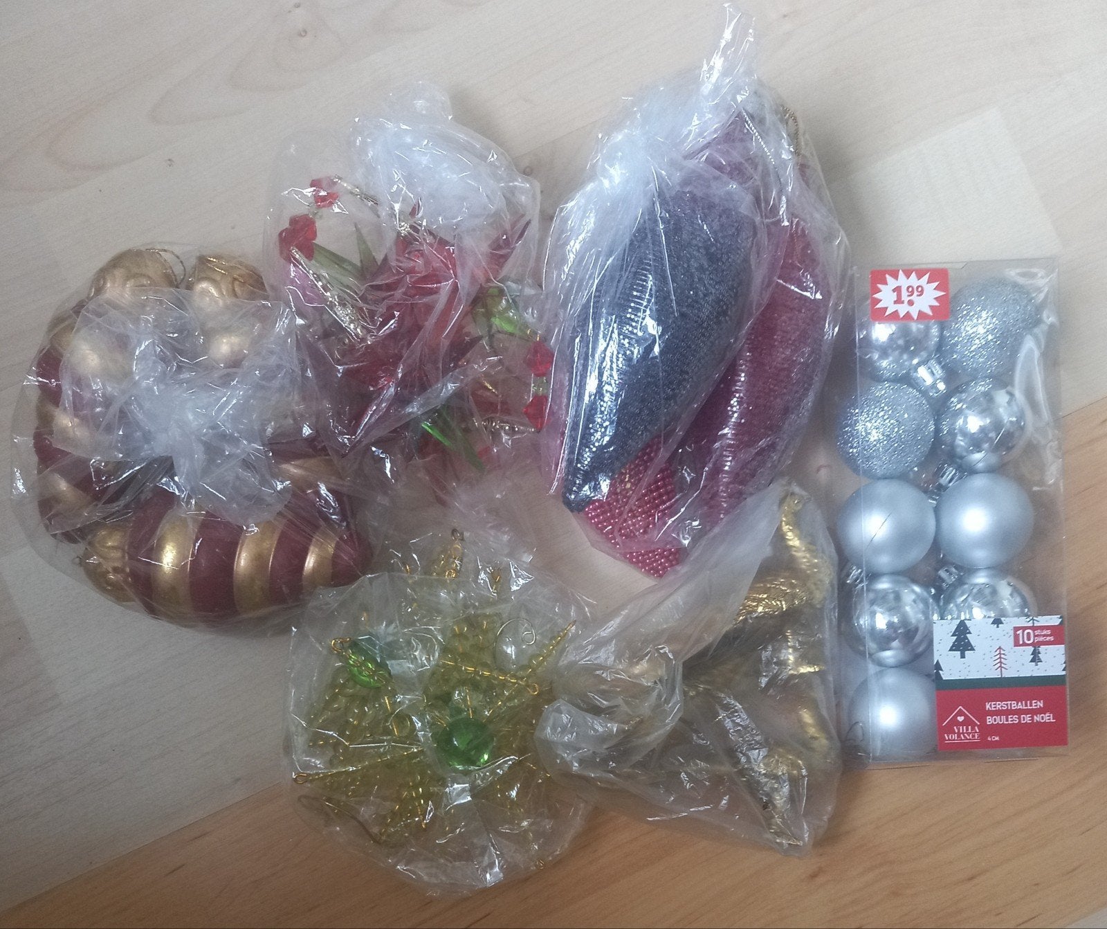 Kerstversiering, Ophalen