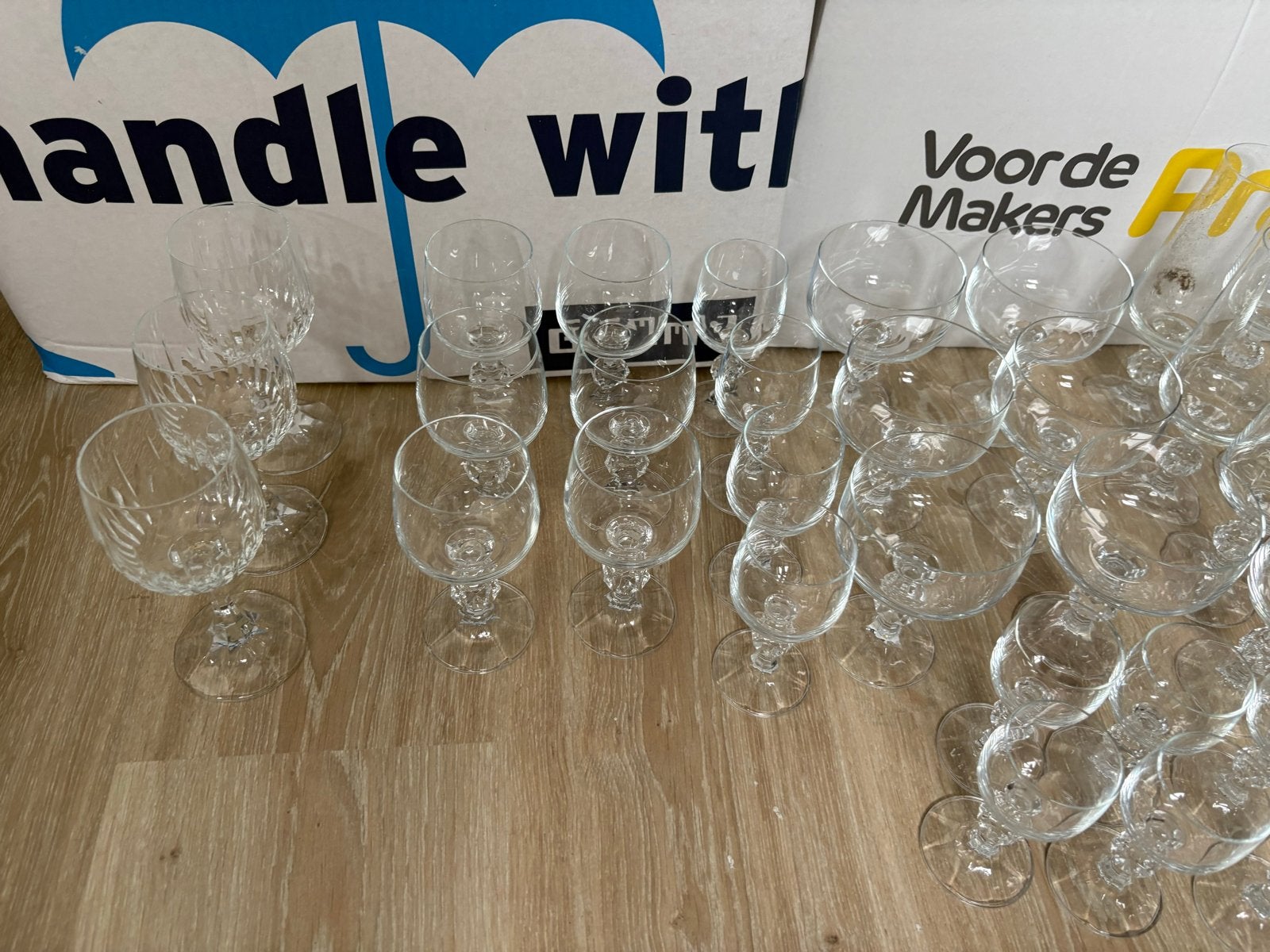 Partij kristallen glazen van duurdere kwaliteit, Antiek en Kunst, Antiek | Glas en Kristal, Ophalen