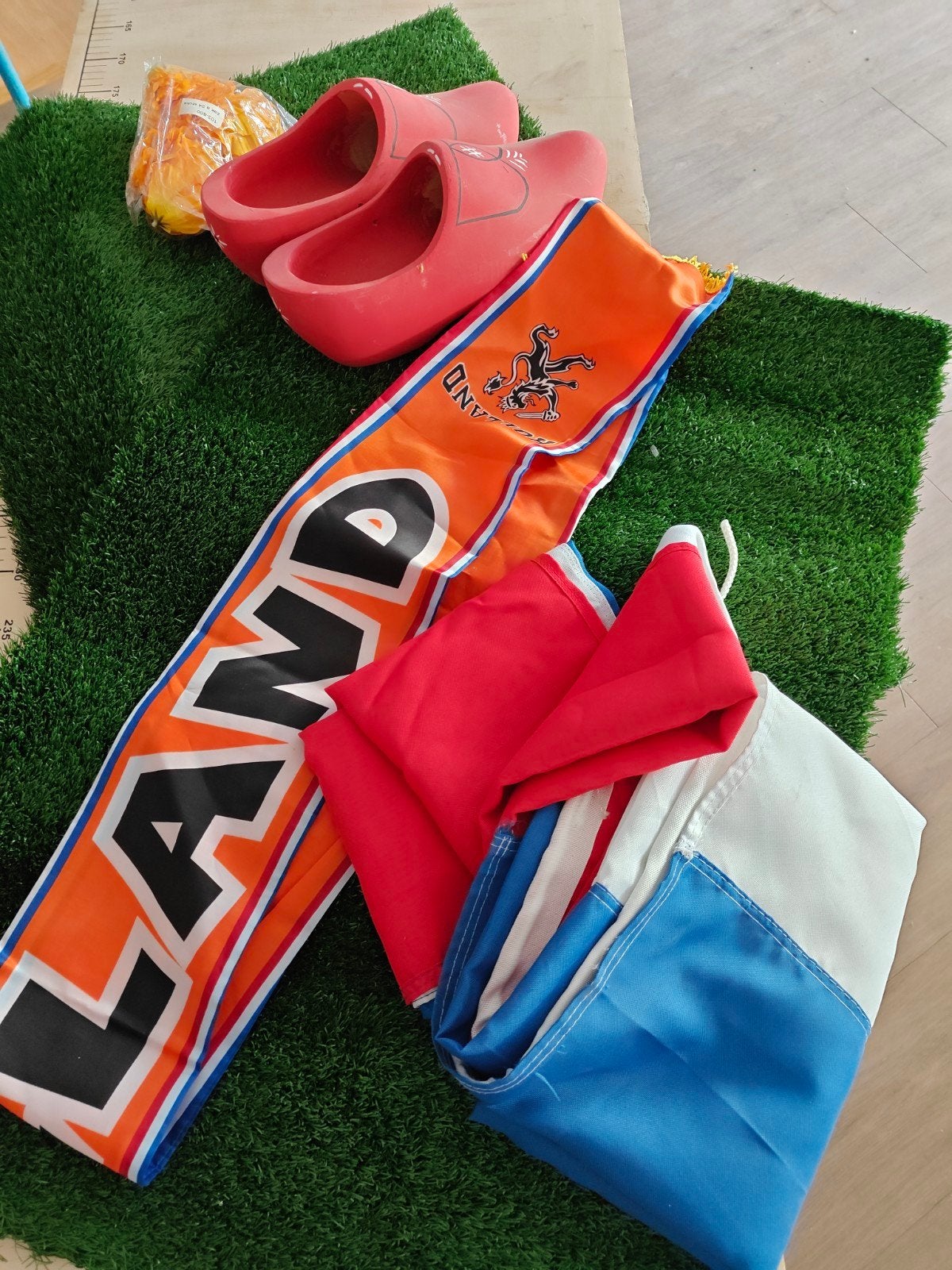 Etalage materiaal Holland, Ophalen