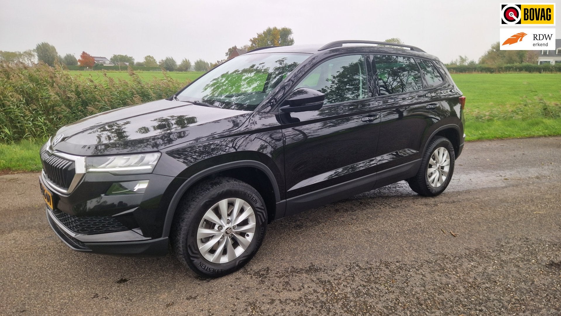 Skoda Karoq 1.5 TSI ACT Business Edition automaat dealer ond, Euro 6, 4 cilinders, Zwart, 1308 kg