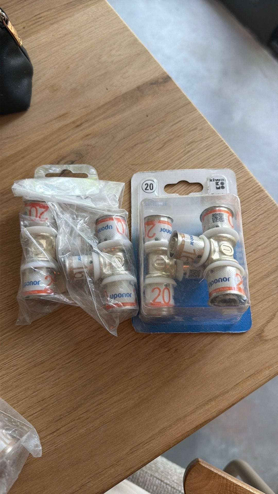 uponor pers t stuk messing 20x16x20mm 4 stuks, Ophalen, Overige materialen, Overige typen, Nieuw