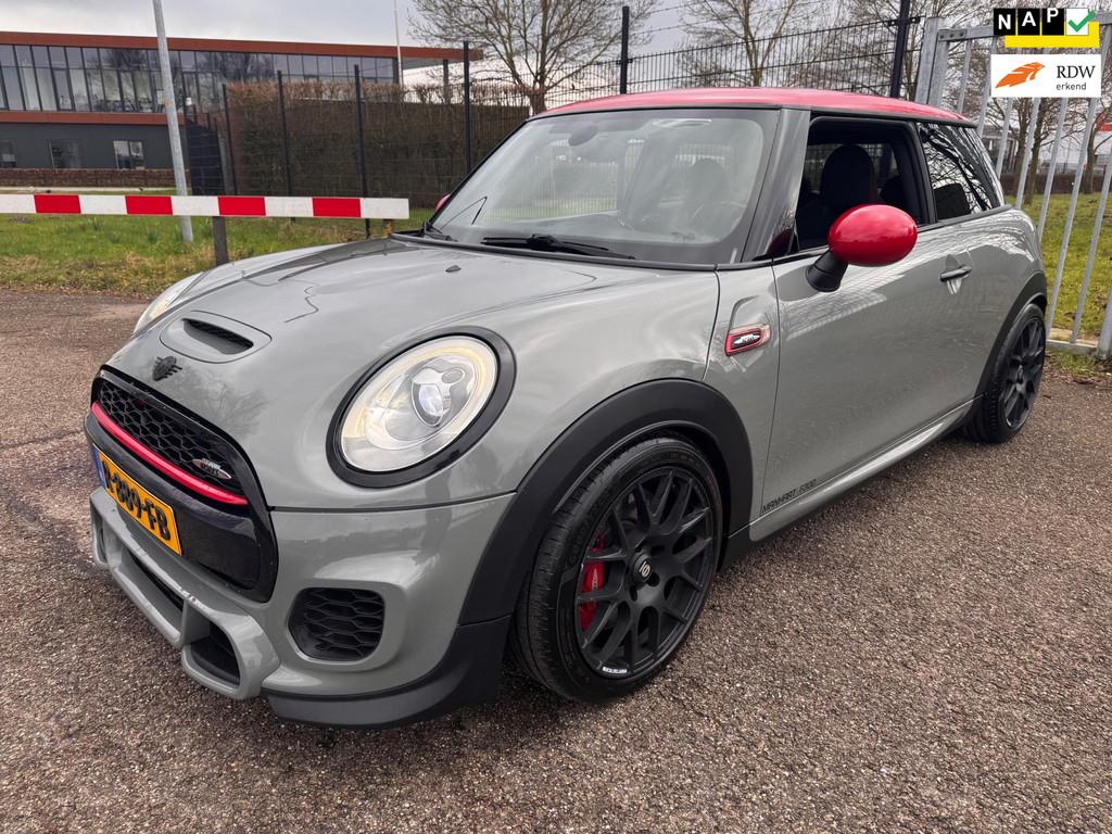Mini JOHN COOPER WORKS Manhart F300 Remus Sparco Kanon, 1998 cc, 1195 kg, Gebruikt, Euro 6