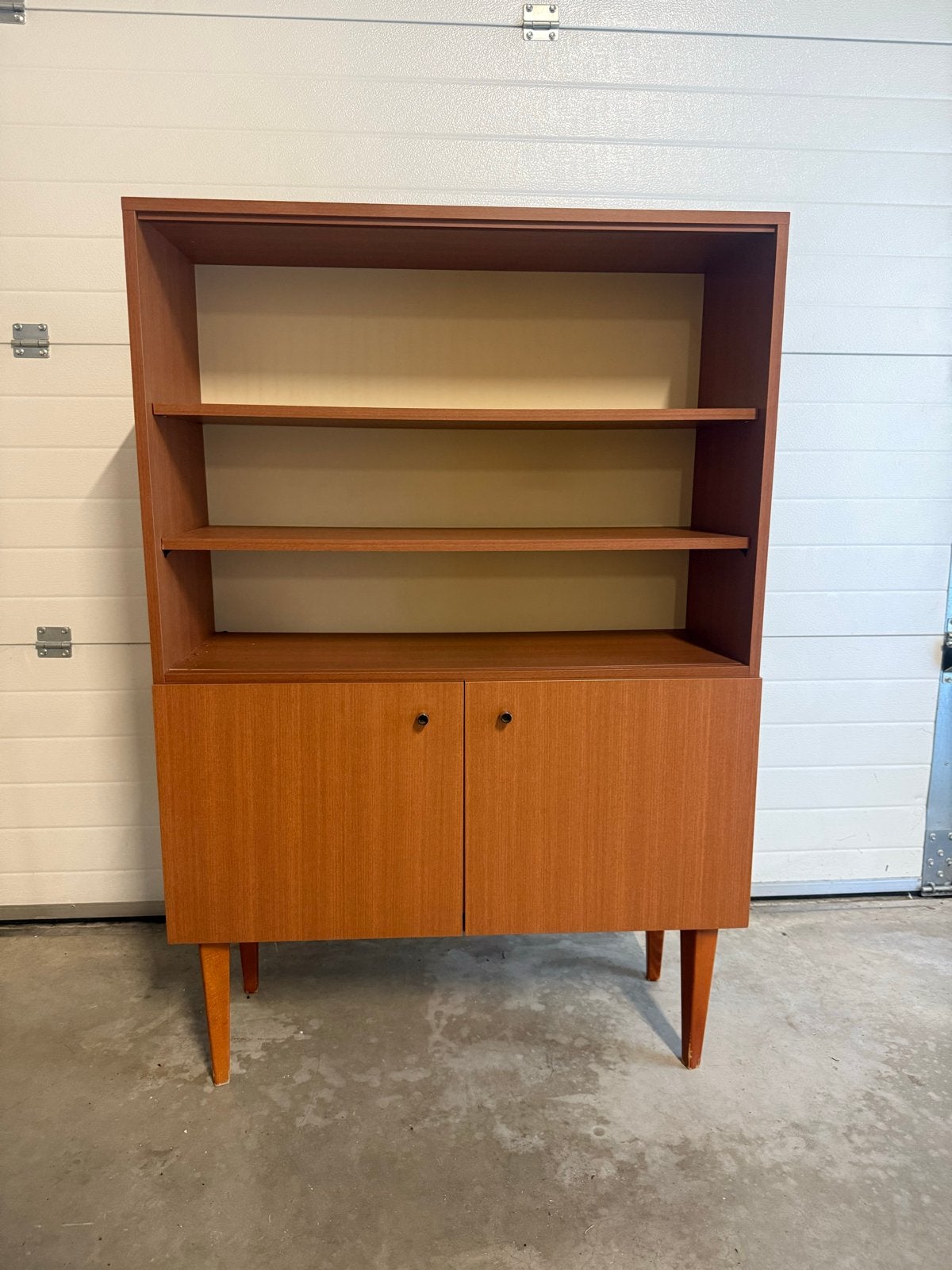 Vintage Boekenkast Dressoir highboard wandkast hout retro, Huis en Inrichting, Ophalen, Gebruikt, 100 tot 150 cm, 50 tot 100 cm