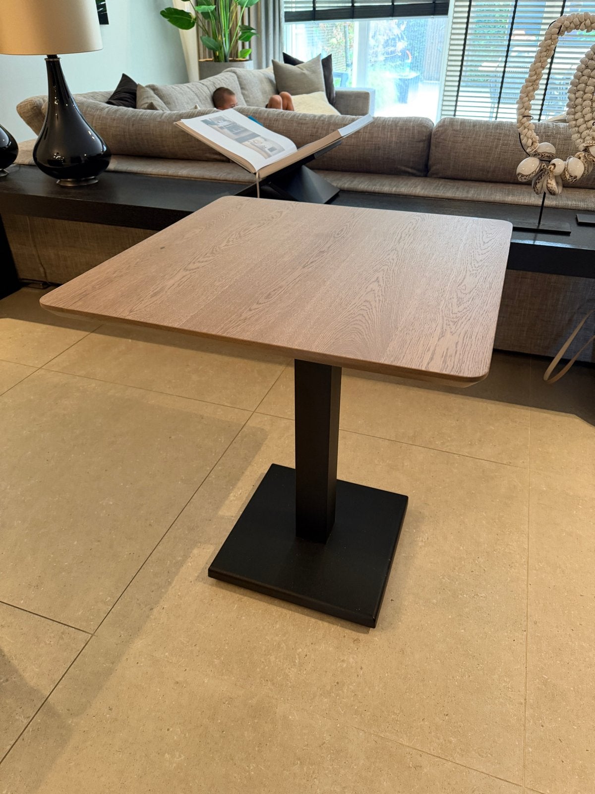 Horeca Tafel 70x70 met Eiken Blad en Smart Level Poot, Ophalen, Gebruikt, Tot twee personen, 50 tot 100 cm