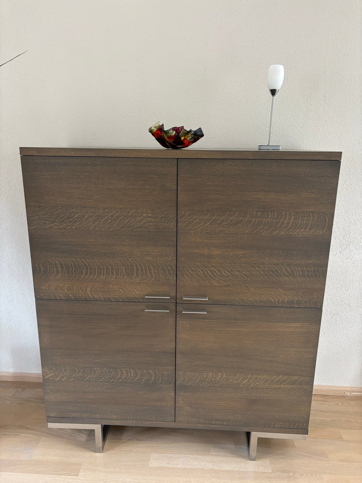 Santos Kast, TV-meubel, Uitschuiftafel & 4 Eetkamerstoelen, Ophalen, Gebruikt