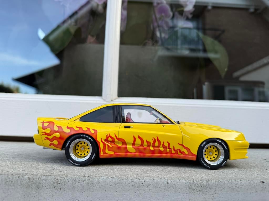 1:18 Opel Manta B Mattig geel 1991 BOS Models BOS362, Overige merken, Info@modelcarworld.com, Auto, Ophalen of Verzenden
