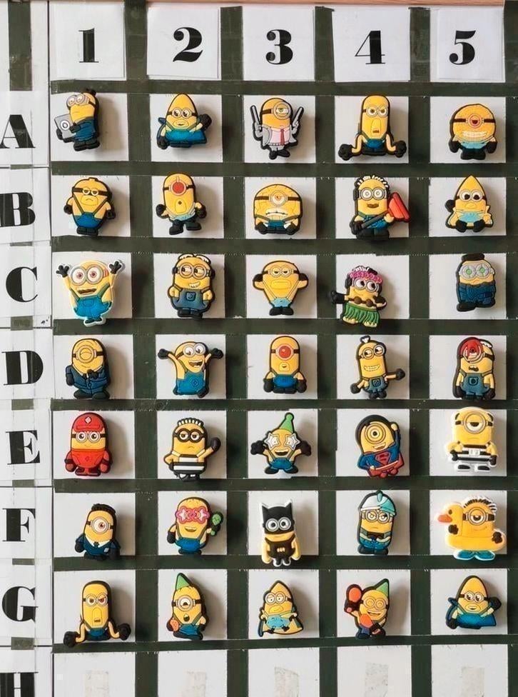 42: Minions Schoenbedels Pins voor de Crocs, Ophalen of Verzenden, Nieuw, Transport